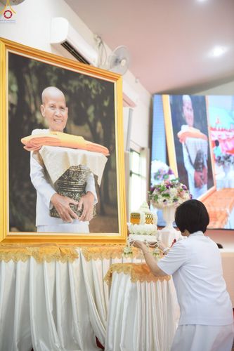 ภาพ No.261571:วันที่ 17-18 ตุลาคม พ.ศ. 2568 พิธีเจริญพระพุทธมนต์คณะสงฆ์ 108 กลั่นแผ่นดินองค์พระเจดีย์สระบุรี สมโภชองค์กฐิน และพิธีทอดกฐิน ณ ศูนย์ปฏิบัติธรรมสระบุรี ในโครงการกฐินสามัคคีทั่วไทย 30,000 วัด บูชาธรรม 81 ปี หลวงพ่อธัมมชโย โดยคณะศิษยานุศิษย์วัดพระธรรมกาย