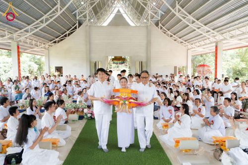 ภาพ No.165644:พิธีทอดกฐินศูนย์ปฏิบัติธรรมแก้วภูเรือ จ.เลย ในโครงการกฐินสามัคคีทั่วไทย 30,000 วัด บูชาธรรม 80 ปี หลวงพ่อธัมมชโย โดยคณะศิษยานุศิษย์วัดพระธรรมกาย วันที่ 20 ตุลาคม พ.ศ. 2567