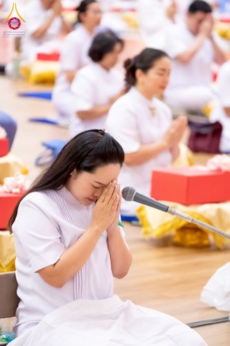 ภาพ No.237831:วันอาทิตย์ที่ 10 สิงหาคม พ.ศ. 2568 พิธีถวายไทยธรรมมุทิตาเปรียญธรรมและบาลีศึกษา ณ ห้องแก้วสารพัดนึก2 วัดพระธรรมกาย ปทุมธานี