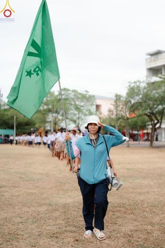 ภาพ No.130002:V.34 เพื่อธรรมเพื่อบางกล่ำ การรับบุญของเจ้าหน้าที่หน่วยงานต่างๆ  เพื่องานธรรมยาตราอัญเชิญพระบรมสารีริกธาตุ ประดิษฐาน ณ มหารัตนเจดีย์สิริปทุมสวรรค์ (เจดีย์อริยพุทธะ 5 พระองค์) ณ ศูนย์ปฏิบัติธรรมภาคใต้ อ.บางกล่ำ จ.สงขลา ระหว่างวันที่ 9-10 มีนาคม พ.ศ. 2567