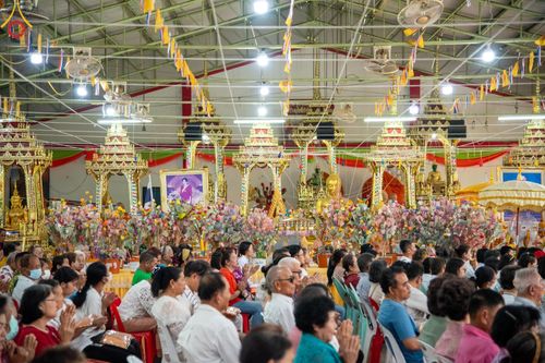 ภาพ No.163324:โครงการกฐินสามัคคีทั่วไทย 30,000 วัด บูชาธรรม 80 ปี หลวงพ่อธัมมชโย โดย คณะศิษยานุศิษย์วัดพระธรรมกาย ณ วัดโสภณาราม อ.ลำลูกกา จ.ปทุมธานี วันที่ 19 ตุลาคม พ.ศ. 2567