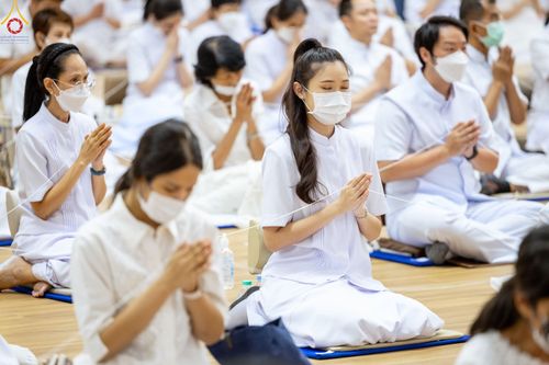 ภาพ No.84778:พิธีบรรจุพระบรมสารีริกธาตุภายในเกตุดอกบัวตูม องค์พระประธาน ณ ห้องแก้วสารพัดนึก 2 วัดพระธรรมกาย ในวันอาสาฬหบูชา อังคารที่ 1 สิงหาคม พ.ศ.2566