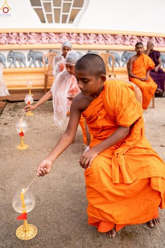 ภาพ No.229939:วันที่ 4 และ 12 พฤษภาคม พ.ศ. 2568 พิธีจุดวิสาขประทีป ถวายเป็นพุทธบูชา ณ วัดสุภัทรารามา มหาวิหาร เมืองบาดุลลา ประเทศศรีลังกา