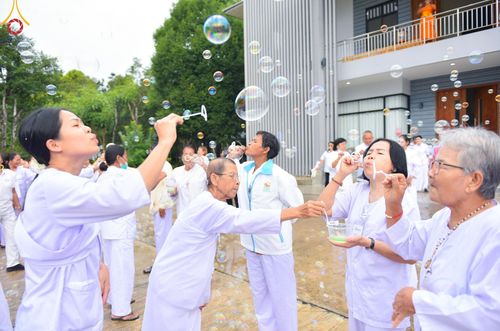 ภาพ No.155970:โครงการ อุบาสกแก้ว อุบาสิกาแก้ว รุ่นที่ 2 ตัวแทนทอดกฐินสามัคคีทั่วไทย 30,000 วัด ระหว่างวันที่ 13-15 กันยายน พ.ศ. 2567 ณ ศูนย์ปฏิบัติธรรมจันทบุรี จ.จันทบุรี