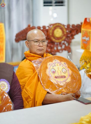 ภาพ No.261455:วันที่ 26 ตุลาคม พ.ศ. 2568 พิธีทอดกฐินสามัคคีไทย-เมียนมา บูชาธรรมอายุวัฒนมงคล 81 ปี หลวงพ่อธมฺมชโย ณ วัดมินจาวน์ ประเทศสาธารณรัฐแห่งสหภาพเมียนมา 