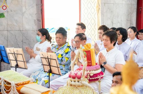 ภาพ No.165081:พิธีทอดกฐิน ณ วัดใหม่พิเรนทร์ แขวงวัดอรุณ เขตบางกอกใหญ่ กรุงเทพมหานคร ในโครงการกฐินสามัคคีทั่วไทย 30,000 วัด บูชาธรรม 80 ปี หลวงพ่อธัมมชโย โดยคณะศิษยานุศิษย์วัดพระธรรมกาย วันที่ 20 ตุลาคม พ.ศ. 2567