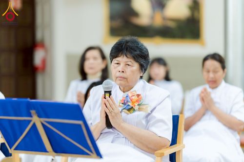 ภาพ No.232742:วันอาทิตย์ที่ 6 กรกฏาคม พ.ศ. 2568 พิธีบูชาข้าวพระ ณ วัดพระธรรมกายนอร์ธสวีเดน