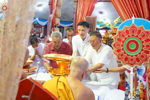 ภาพ No.163638:โครงการกฐินสามัคคีทั่วไทย 30,000 วัด บูชาธรรม 80 ปี หลวงพ่อธัมมชโย โดย คณะศิษยานุศิษย์วัดพระธรรมกาย ณ วัดปิ่นแก้ว จ.พระนครศรีอยธยา วันที่ 20 ตุลาคม พ.ศ. 2567