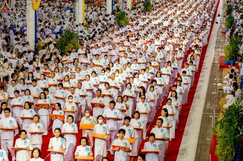 ภาพ No.277465:วันอาทิตย์ต้นเดือนที่ 7 ธันวาคม พ.ศ.2568 พิธีทอดผ้าป่าต้นสมบัติจักรพรรดิ ณ สภาธรรมกายสากล วัดพระธรรมกาย