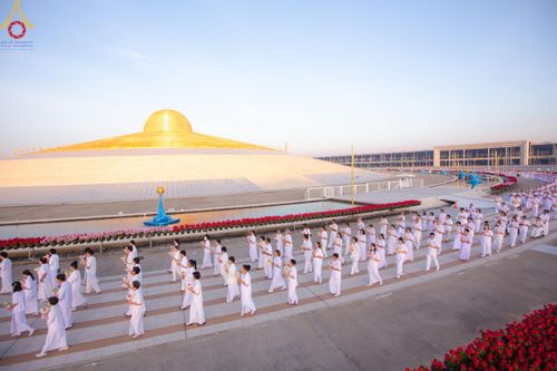 ภาพ No.180522:พิธีบรรพชาอุปสมบท โครงการอุปสมบทบูชาธรรมมหาปูชนียาจารย์ ประจำปีพุทธศักราช 2567 วันเสาร์ที่ 7 ธันวาคมพ.ศ. 2567 ณ วัดพระธรรมกาย จ.ปทุมธานี