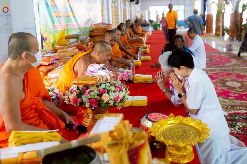 ภาพ No.255542:วันที่ 14 ตุลาคม พ.ศ. 2568 พิธีทอดกฐินสามัคคีทั่วไทย 30,000 วัด โดยคณะศิษยานุศิษย์ บูชาธรรม 81 ปี หลวงพ่อธัมมชโย ณ วัดโชติการาม จ.นครราชสีมา