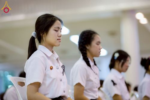 ภาพ No.273280:วันที่ 23 พฤศจิกายน พ.ศ. 2568 การสอบตอบปัญหาธรรมะ ทางก้าวหน้า "ระดับอุดมศึกษา" ณ ห้องแก้วสารพัดนึก 1 สภาธรรมกายสากล วัดพระธรรมกาย จ.ปทุมธานี