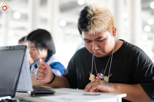 ภาพ No.59335:การอบรมอาสาสมัคร  เตรียมงานและจัดถวายภัตตาหาร แด่พระสังฆาธิการ 10,000 กว่าวัดทั่วประเทศ ในวันที่ 21-22 เมษายน พ.ศ.2567 เพื่องานวันคุ้มครองโลก จัดโดย ชมรมพุทธศาสตร์สากลฯ