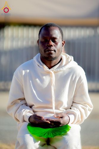 ภาพ No.231145:วันศุกร์ที่ 27 มิถุนายน พ.ศ. 2568 พิธีตัดปอยผมและพิธีปลงผมนาคธรรมทายาทแห่งทวีปแอฟริกา พ.ศ. 2568  โครงการบรรพชาอุปสมบทพระธรรมทายาทนานาชาติแห่งทวีปแอฟริกา ครั้งที่ 2 ณ วัดพระธรรมกายโจฮันเนสเบิร์ก สาธารณรัฐแอฟริกาใต้