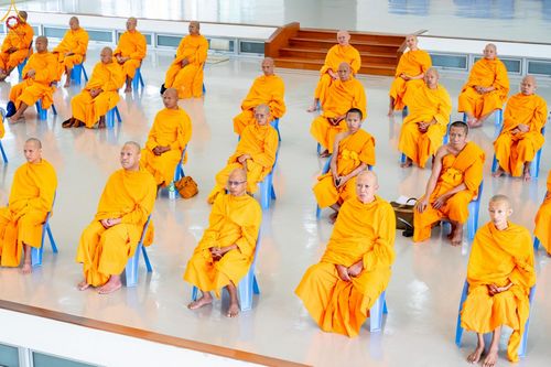 ภาพ No.239879:วันที่ ๒๒ - ๒๔ สิงหาคม พ.ศ. ๒๕๖๘ สัมมนารวมใจผู้นำบุญ บูชาธรรม ๘๑ ปี หลวงพ่อธัมมชโย กฐินสามัคคีทั่วไทย ๓๐,๐๐๐ วัด โครงการอุปสมบทบูชาธรรมมหาปูชนียาจารย์ ๓,๐๐๐ รูป รุ่นที่ ๑