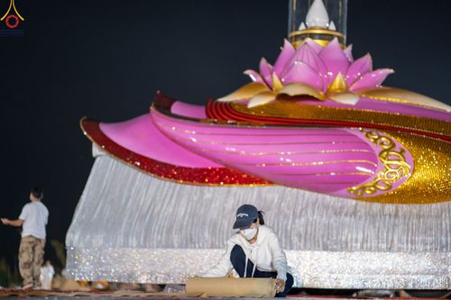 ภาพ No.119660:V.19 แกล้วกล้า การเตรียมงาน เก็บงาน การรับบุญของเจ้าหน้าที่หน่วยงานต่างๆ เพื่อโครงการธรรมยาตรา กตัญญูบูชามหาปูชนียาจารย์ พระมงคลเทพมุนี (สด จนฺทสโร) พระผู้ปราบมาร อนุสรณ์สถาน 7 แห่ง ปีที่ 12 ระหว่างวันที่ 2 - 31 มกราคม พ.ศ.2567