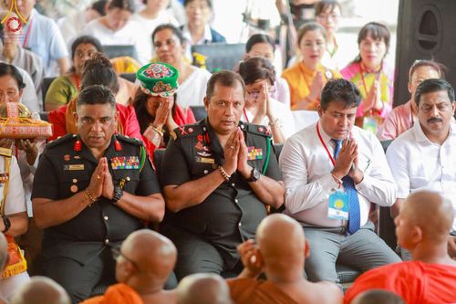 ภาพ No.142503:พิธีถวายมหาสังฆทานพระนานาชาติ 100 รูป ณ วัดนาคทีปะ ราชมหาวิหาร  เกาะนาคทีปะ คาบสมุทร จัฟฟ์น่า จังหวัดเหนือ ประเทศศรีลังกา  วันเสาร์ที่ 22 มิถุนายน พ.ศ. 2567