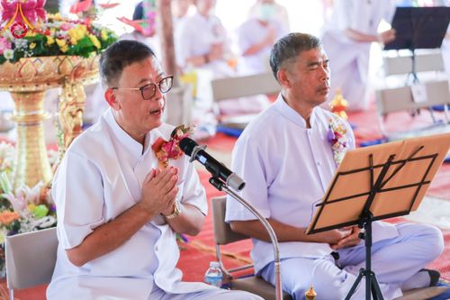 ภาพ No.175269:พิธีทอดปฐมกฐิน ธุดงคสถานวังทรายพูน เขาพนมพาธัมมานุสรณ์ พุทธันดรสุวรรณภูมิ  ต.หนองพระ อ.วังทรายพูน จ.พิจิตร ในโครงการกฐินสามัคคีทั่วไทย 30,000 วัด บูชาธรรม 80 ปี หลวงพ่อธัมมชโย โดยคณะศิษยานุศิษย์วัดพระธรรมกาย วันที่ 14 พฤศจิกายน พ.ศ. 2567