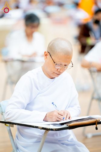 ภาพ No.177822:พิธีสอบธรรมสนามหลวง ธรรมศึกษาชั้นตรี โท เอก วันศุกร์ที่ 22 พฤศจิกายน พ.ศ. 2567 ณ สนามสอบวัดพระธรรมกาย จ.ปทุมธานี