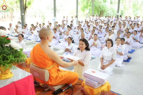 ภาพ No.154987:โครงการอุบาสกแก้ว อุบาสิกาแก้ว รุ่นที่ 2 ตัวแทนทอดกฐินสามัคคีทั่วไทย 30,000 วัด บูชาธรรม 80 ปี หลวงพ่อธัมมชโย จังหวัดบุรีรัมย์ ระหว่างวันที่ 13-15 กันยายน พ.ศ. 2567