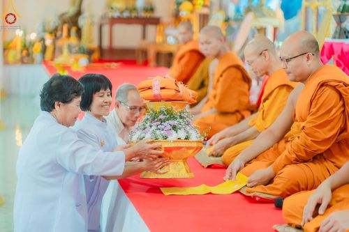 ภาพ No.179169:พิธีทอดกฐิน ณ วัดปราโมทย์อันธวัน อ.เมือง จ.นครพนม ในโครงการกฐินสามัคคีทั่วไทย 30,000 วัด บูชาธรรม 80 ปี หลวงพ่อธัมมชโย โดยคณะศิษยานุศิษย์วัดพระธรรมกาย วันที่ 23 ตุลาคม พ.ศ. 2567