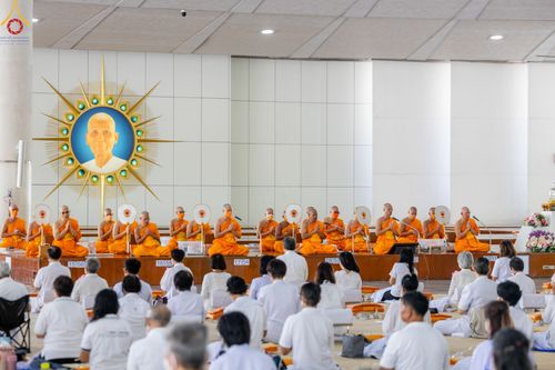 ภาพ No.86707:พิธีบุพเปตพลี  ครั้งที่ 139 ร่วมอุทิศบุญแด่หมู่ญาติที่ล่วงลับไปแล้ว และสืบทอดอายุพระพุทธศาสนา วันพฤหัสบดีที่ 31 สิงหาคม พ.ศ.2566 วันพระขึ้น 15 ค่ำ เดือน 9 ณ หอฉันคุณยายอาจารย์ฯ วัดพระธรรมกาย