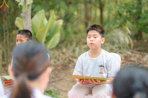 ภาพ No.135033: พิธีบรรพชาสามเณร  พิธีตักบาตรฉลองสามเณรใหม่ วันที่ 1 เมษายน พ.ศ.2567 ในโครงการบรรพชาสามเณรฟื้นฟูพระพุทธศาสนาทั่วไทย ณ ศูนย์ปฏิบัติธรรมแก้วเมืองเลย