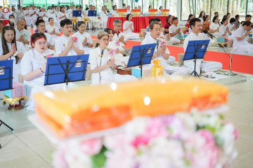 ภาพ No.248251:วันอาทิตย์ที่ 21 กันยายน พ.ศ. 2568 พิธีตักบาตร, พิธีทอดผ้าป่าบำรุงธุดงคสถานล้านนา, พิธีถวายกองทุนการศึกษาพระบาลี, พิธีถวายสลากภัตเป็นสังฆทาน เนื่องในโอกาสครบรอบ 39 ปี ธุดงคสถานล้านนา ณ ธุดงคสถานล้านนา อ.สันทราย จ.เชียงใหม่