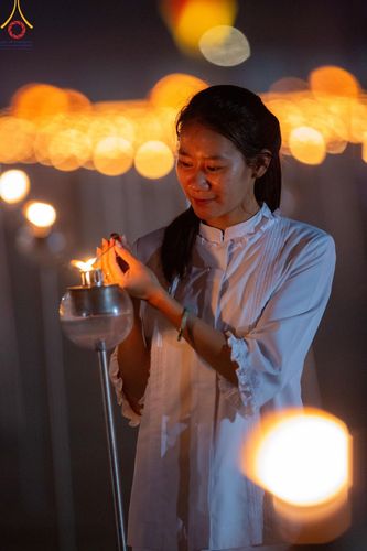 ภาพ No.124998:พิธีเวียนประทักษิณและจุดมาฆประทีป (ชุดที่ 2) ในวันมาฆบูชา เสาร์ที่ 24 กุมภาพันธ์ พ.ศ. 2567 ณ พระมหาธรรมกายเจดีย์ วัดพระธรรมกาย