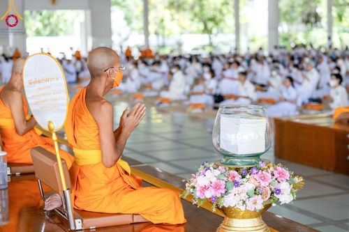 ภาพ No.100132:พิธีบุพเปตพลี  ครั้งที่ 143 วันที่ 27 พฤศจิกายน พ.ศ. 2566 วันพระ ขึ้น 15 ค่ำ เดือน 12 ณ หอฉันคุณยายอาจารย์ฯ วัดพระธรรมกาย