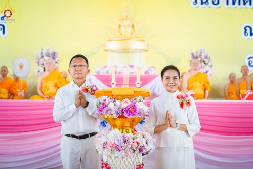 ภาพ No.91582:พิธีทอดผ้าป่า สร้างลานเอนกประสงค์พญานาค 4 ตระกูล จุดประทีปโคมลาน ถวายเป็นพุทธบูชา  สร้างความสว่างไสวให้กับแผ่นดินด้วยแสงธรรม วันอาทิตย์ที่ 29 ตุลาคม พ.ศ. 2566 ณ พุทธอุทยานนานาชาติ จังหวัดหนองคาย