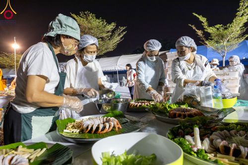 ภาพ No.115041:พิธีถวายภัตตาหารเป็นสังฆทาน แด่คณะพระธรรมยาตรา ปีที่ 12 วันที่ 19 มกราคม พ.ศ. 2567 ณ วัดโบสถ์(บน) บางคูเวียง จ.นนทบุรี