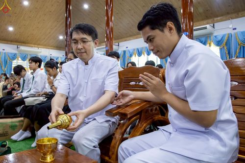 ภาพ No.264111:วันที่ 23 ตุลาคม พ.ศ. 2568 พิธีทอดกฐินสามัคคีทั่วไทย 30,000 วัด โดยคณะศิษยานุศิษย์ บูชาธรรม 81 ปี หลวงพ่อธัมมชโย ณ วัดบ่อน้ำจืด อ.กำแพงแสน จ.นครปฐม