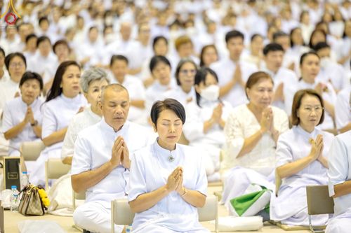 ภาพ No.187999:พิธีบูชาข้าวพระ วันขึ้นปีใหม่ 2568 ณ วัดพระธรรมกาย จ.ปทุมธานี วันที่ 1 มกราคม พ.ศ. 2568
