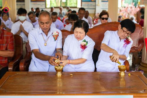 ภาพ No.177281:พิธีทอดกฐิน ณ วัดท่าลี่ ต.เมืองพลับพลา อ.ห้วยแถลง จ.นครราชสีมา ในโครงการทอดกฐินสามัคคีทั่วไทย 30,000 วัด บูชาธรรม 80 ปี หลวงพ่อธัมมชโย โดยคณะศิษยานุศิษย์วัดพระธรรมกาย วันที่ 31 ตุลาคม พ.ศ. 2567