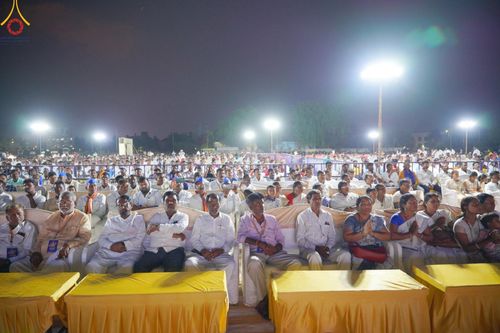 ภาพ No.212824:วันอาทิตย์ที่ 23 มีนาคม พ.ศ. 2568 ❖ คณะสงฆ์นานาชาติส่งมอบพระประธาน 108 องค์ ทั่วอินเดียรำลึกชาตกาล 134 ปี ดร.อัมเบดการ์