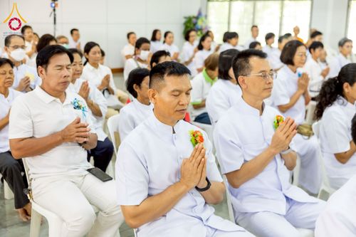 ภาพ No.276672:วันเสาร์ที่ 6 ธันวาคม พ.ศ. 2568 พิธีมุทิตาสักการะ เนื่องในโอกาสที่พระเดชพระคุณพระพรหมดิลก เจ้าอาวาสวัดสามพระยา วรวิหาร เมตตาเป็นประธานในพิธีตั้งฐานานุกรมใน พระราชวิเทศวชิรเวที (บัณฑิต วรปญฺโญ) ผู้ช่วยเจ้าอาวาสวัดพระธรรมกาย (ไวโรจน์ วิโรจโน) ผู้ช่วยเจ้าอา