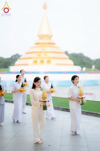 ภาพ No.244518:วันเสาร์ที่ 6 กันยายน พ.ศ. 2568 พิธีเวียนประทักษิณ และวันทาสีมาของนาคธรรมทายาท โครงการอุปสมบทหมู่บูชาธรรมครบรอบ 108 ปี วันครูผู้ค้นพบวิชชาธรรมกาย ณ โบสถ์พระไตรปิฎก วัดพระธรรมกาย