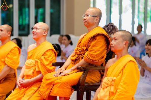 ภาพ No.156944:โครงการ อุบาสกแก้ว อุบาสิกาแก้ว รุ่นที่ 3 ตัวแทนทอดกฐินสามัคคีทั่วไทย 30,000 วัด ระหว่างวันที่ 20-22 กันยายน พ.ศ. 2567 ณ ธุดงคสถานชลบุรี