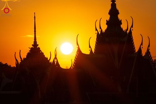 ภาพ No.197043:พระธรรมยาตราปฏิบัติธรรม และถ่ายภาพหมู่ประวัติศาสตร์ ณ วัดโบสถ์(บน) ตำบลบางคูเวียง อำเภอบางกรวย จังหวัดนนทบุรี ในโครงการธรรมยาตรา กตัญญูบูชา มหาปูชนียาจารย์ พระมงคลเทพมุนี(สด จนฺทสโร) พระผู้ปราบมาร อนุสรณ์สถาน 7 แห่ง ปีที่ 13 วันที่ 18 มกราคม พ.ศ. 2568