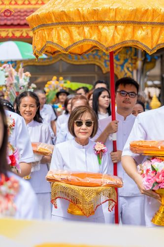 ภาพ No.165328:พิธีทอดกฐิน ณ วัดตระพัง ต.เชียงรากใหญ่  อ.สามโคก จ.ปทุมธานี ในโครงการกฐินสามัคคีทั่วไทย 30,000 วัด บูชาธรรม 80 ปี หลวงพ่อธัมมชโย โดยคณะศิษยานุศิษย์วัดพระธรรมกาย วันที่ 20 ตุลาคม พ.ศ. 2567