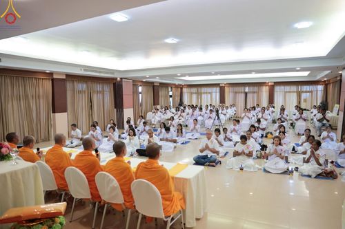 ภาพ No.152757:โครงการอบรมอุบาสก อุบาสิกาแก้ว รุ่นที่ 1 ตัวแทนทอดกฐินสามัคคีทั่วไทย 30,000 วัด บูชาธรรม 80 ปี หลวงพ่อธัมมชโย ระหว่างวันที่ 6-8 กันยายน พ.ศ.2567 ณ ศูนย์ปฏิบัติธรรมเมืองตรัง