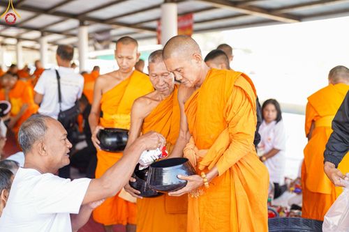 ภาพ No.123865:พิธีถวายสังฆทาน 323 วัด 4 จังหวัดชายแดนภาคใต้ ครั้งที่ 166 ณ ศูนย์ปฏิบัติธรรมภาคใต้ อ.บางกล่ำ จ.สงขลา วันเสาร์ที่ 17 กุมภาพันธ์ พ.ศ. 2567