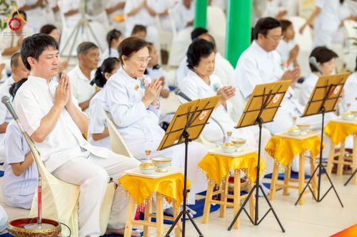 ภาพ No.223723:วันอาทิตย์ที่ 11 พฤษภาคม พ.ศ. 2568 พิธีอุปสมบทสามเณรเปรียญธรรมอุปสมบทอุทิศชีวิต 9 รูป อุบาสก 1 ท่าน ณ อุโบสถพระไตรปิฏกวัดพระธรรมกาย