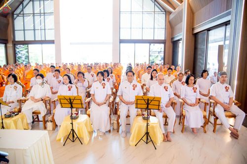 ภาพ No.249166:วันที่ 20 กันยายน พ.ศ. 2568 พิธีประดิษฐานรูปหล่อหลวงปู่วัดปากน้ำ ภาษีเจริญ ณ วิหารพระมงคลเทพมุนี (สด จนฺทสโร) ศูนย์ปฏิบัติธรรมภูเก็ต จ.ภูเก็ต