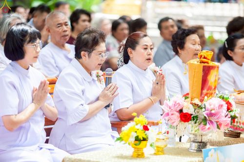 ภาพ No.252525:วันที่ 11 ตุลาคม พ.ศ. 2568 พิธีทอดกฐินสามัคคีทั่วไทย 30,000 วัด โดยคณะศิษยานุศิษย์ บูชาธรรม 81 ปี หลวงพ่อธัมมชโย ณ วัดโคกมะตูม อ.เมืองสระบุรี จ.สระบุรี