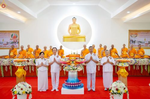 ภาพ No.256978:วันพฤหัสบดีที่ ๑๖ ตุลาคม พ.ศ. ๒๕๖๘ พิธีทอดกฐินสามัคคีเพื่อรองรับประดิษฐานองค์เจดีย์ ณ ศูนย์ปฏิบัติธรรมเถินเทิดธรรม อ.เถิน จ.ลำปาง