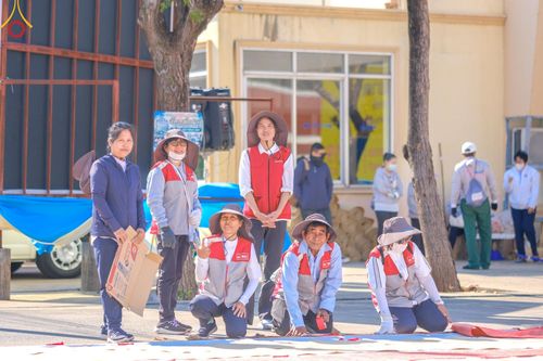 ภาพ No.205436:V.53 สารพัดV สารพัดดี ที่วัดโบสถ์บน ในโครงการธรรมยาตรา กตัญญูบูชา มหาปูชนียาจารย์ พระมงคลเทพมุนี(สด จนฺทสโร) พระผู้ปราบมาร อนุสรณ์สถาน 7 แห่ง ปีที่ 13 ระหว่างวันที่ 2-31 มกราคม พ.ศ. 2568