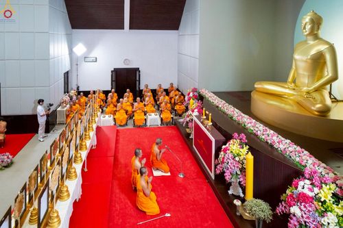 ภาพ No.230920:วันอังคารที่ 1 กรกฎาคม พ.ศ. 2568 ผู้ว่าราชการจังหวัดปทุมธานี เป็นประธานพิธีต้อนรับ สัญญาบัตร พัดยศ พระครูสัญญาบัตรสายต่างประเทศ วัดพระธรรมกาย ประจำปี พ.ศ. 2568 จำนวน 19 รูป