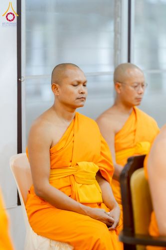 ภาพ No.221358:วันอาทิตย์ที่ 27 เมษายน พ.ศ. 2568 พิธีเจริญพระพุทธมนต์สมโภชดวงแก้วธรรมชัย เนื่องในโอกาสบูชาธรรม 81 ปีหลวงพ่อธัมมชโย อัญเชิญประดิษฐานเนื่องในโอกาสสถาปนาวัดพระธรรมกายไอซ์แลนด์ ณ อาคารปลูกศรัทธา 1 วัดพระธรรมกาย อำเภอคลองหลวง จังหวัดปทุมธานี